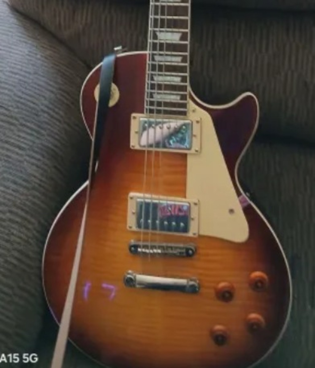 Live Rig by uranianteratology featuring 2001 Gibson Les Paul Standard