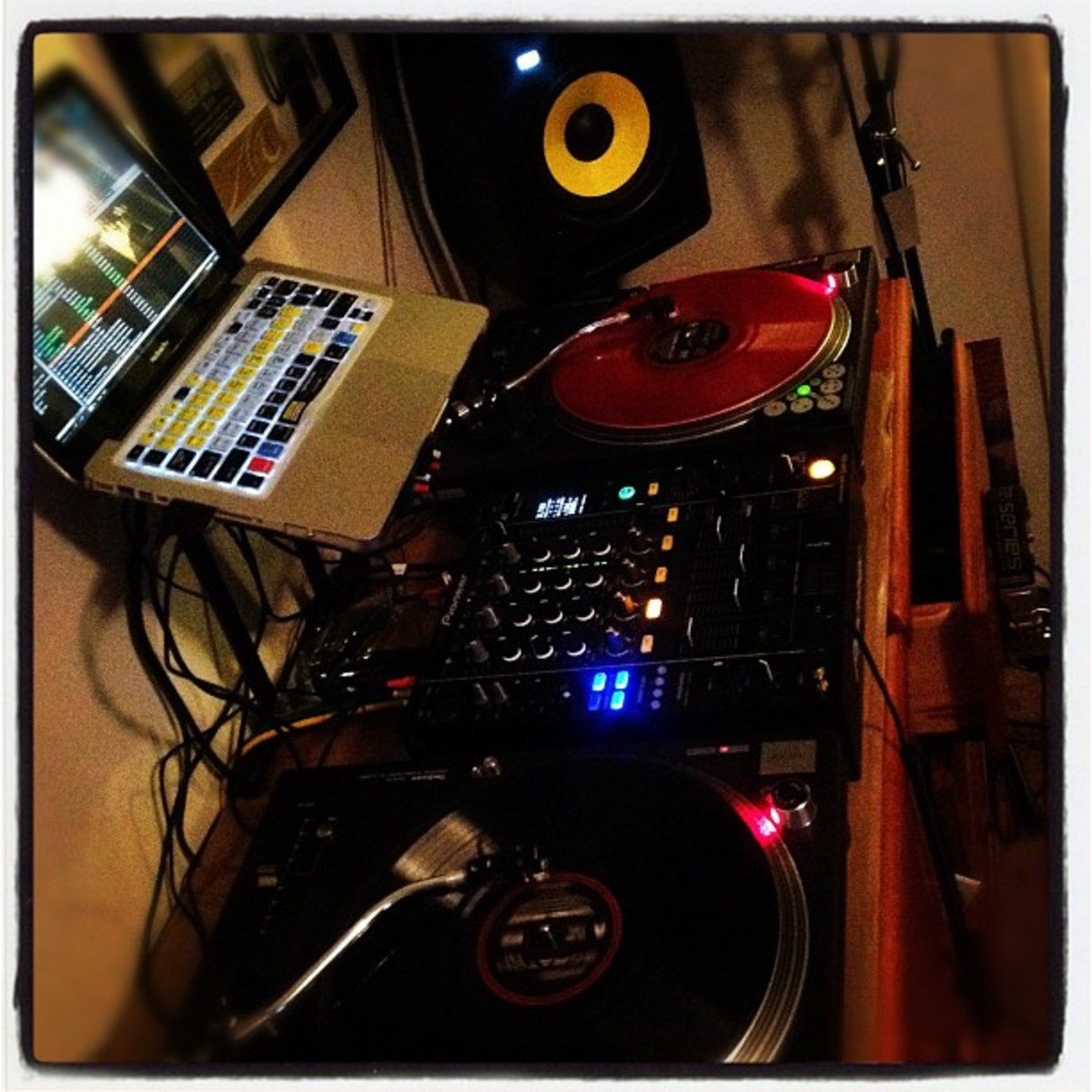 dbootleg's music gear photo