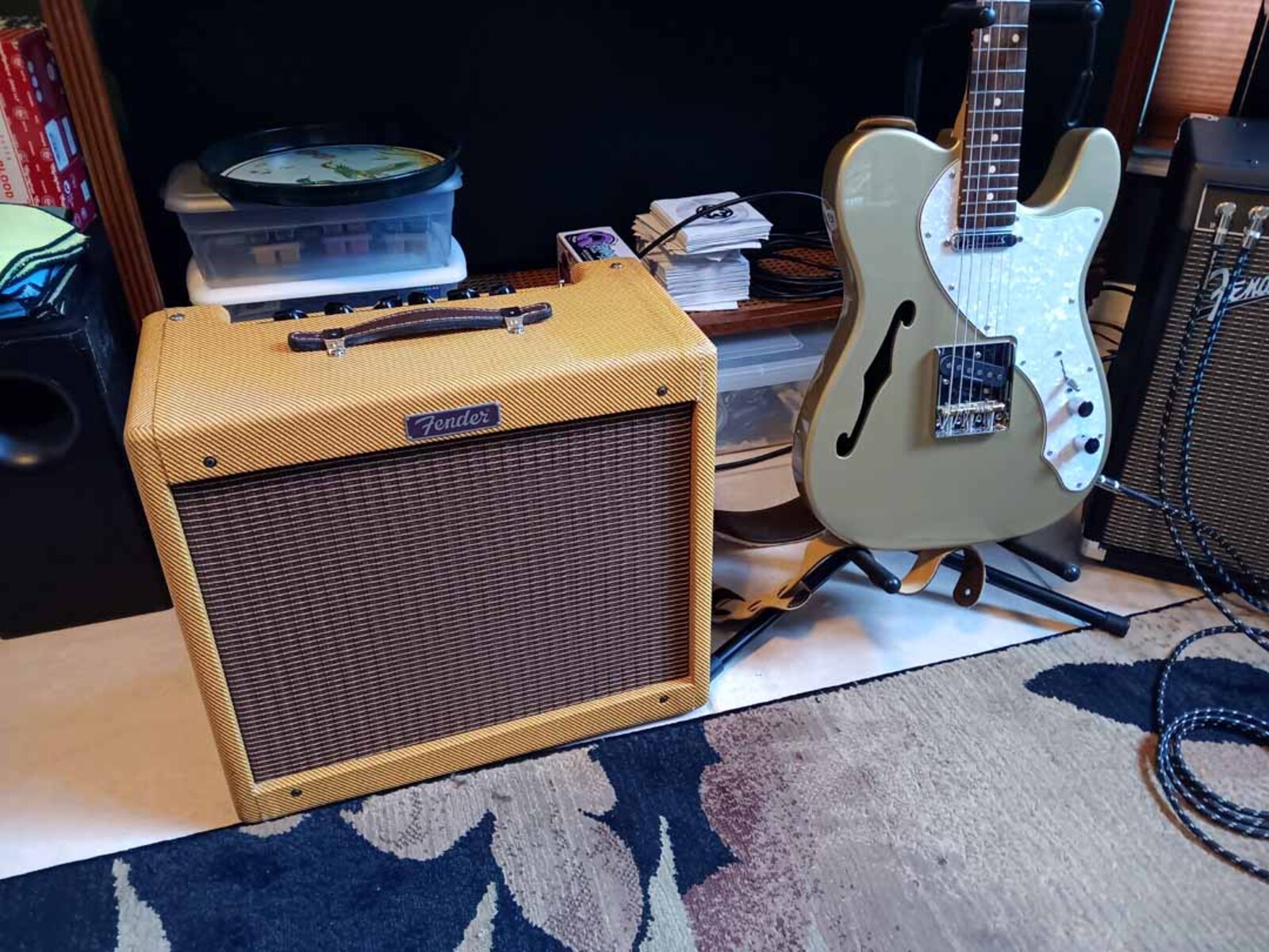 Country Amp Rig by jeremy_crockett featuring Fender Blues Junior - Lacquered Tweed and Squier Vintage Modified Telecaster Thinline
