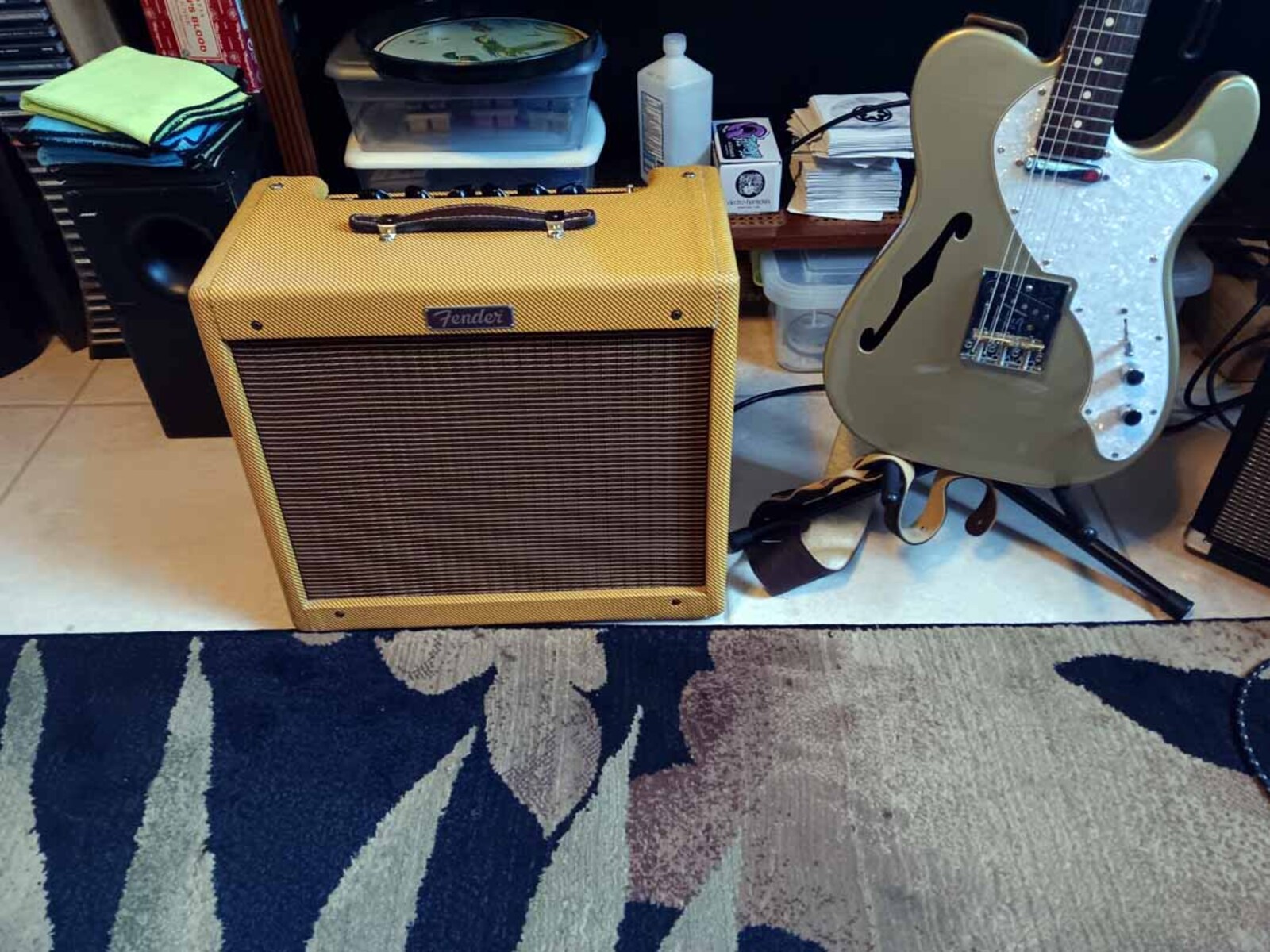 Country Amp Rig by jeremy_crockett featuring Fender Blues Junior - Lacquered Tweed and Squier Vintage Modified Telecaster Thinline