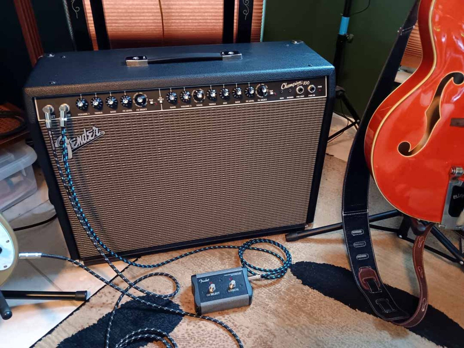 Country Amp Rig by jeremy_crockett featuring Fender Champion 100 and Gretsch G5420T Electromatic Hollow Body