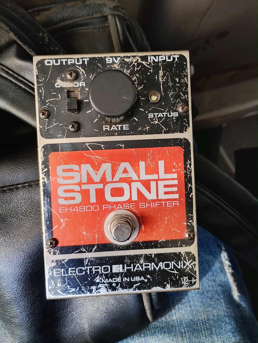 Pedalboard by fede_kempff featuring Electro-Harmonix Small Stone