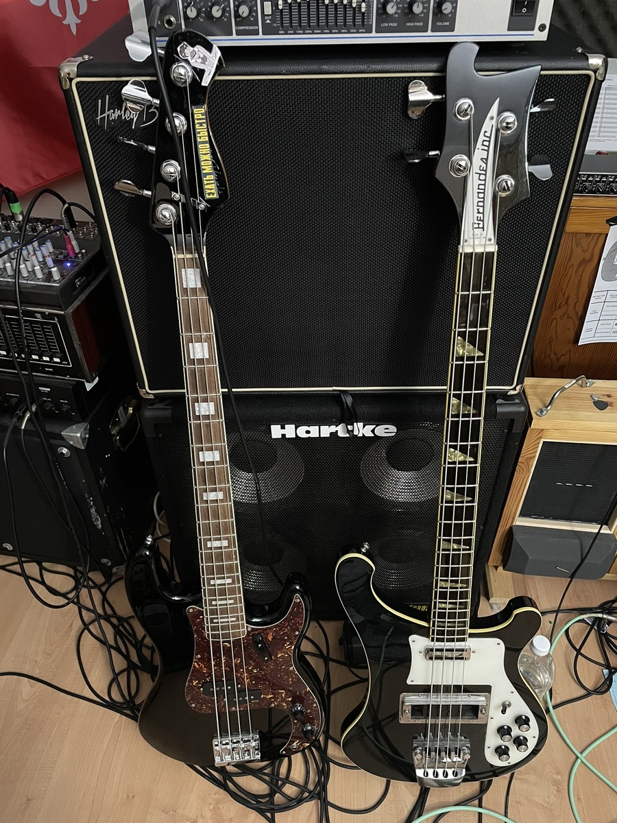 Hartke Amp Rig by shamut featuring Hartke HA2500, Fernandes RB 80, and Hartke 410TP 300-Watt Bass Cabinet