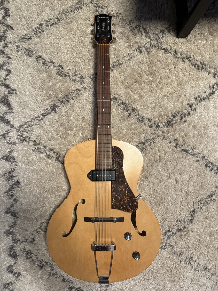 Music Gear Setup by bennybone featuring Godin 5th Avenue Kingpin