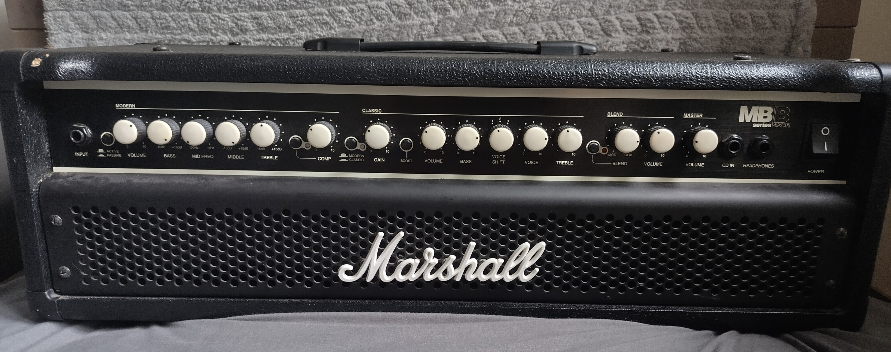 Amp Rig by orion22b featuring Marshall MB450H-450W Bass Amp Head