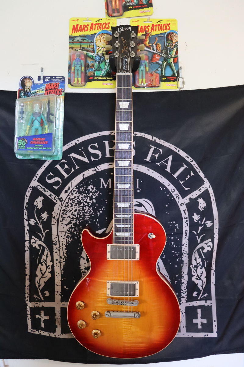 pillowpants's music gear photo