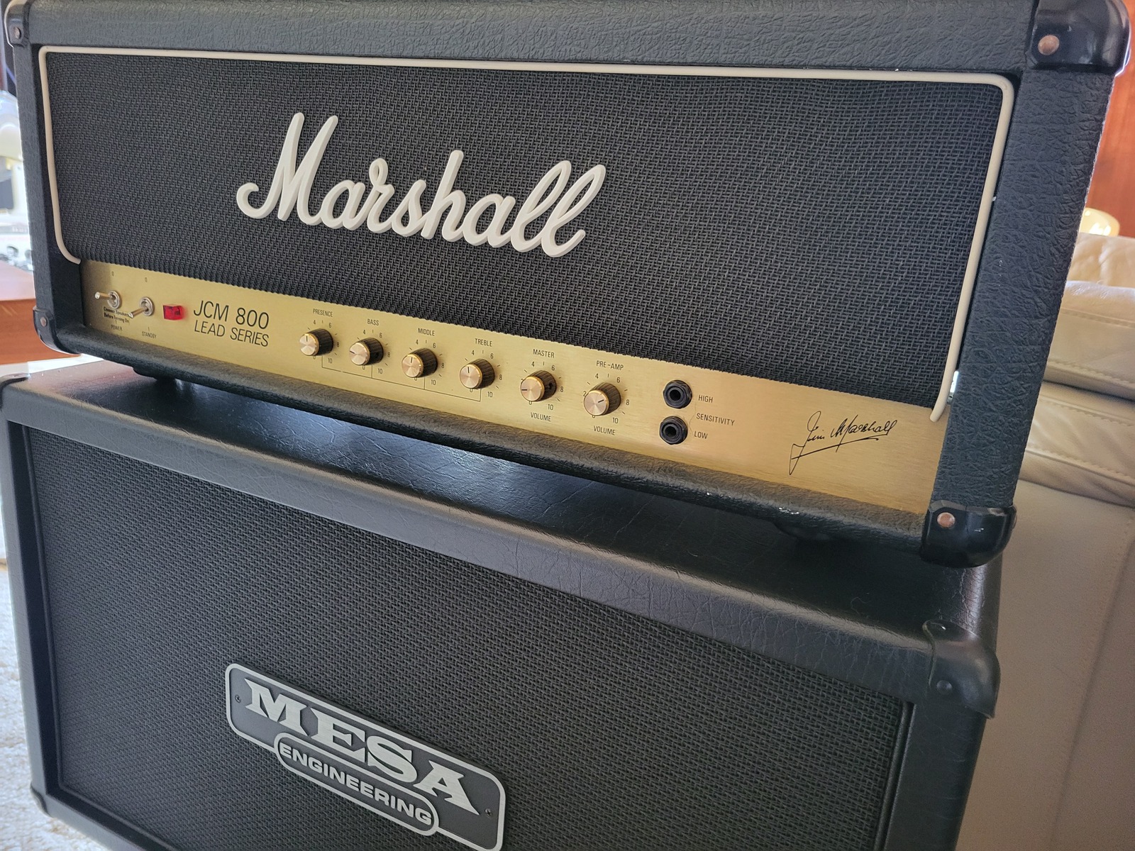 Metal Studio Setup by jamescassidy featuring Marshall Canadian JCM 800 2204 and Mesa/Boogie 2x12 Recto Horizontal Cabinet