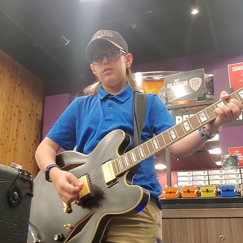 holdengarciamusic's gear photo