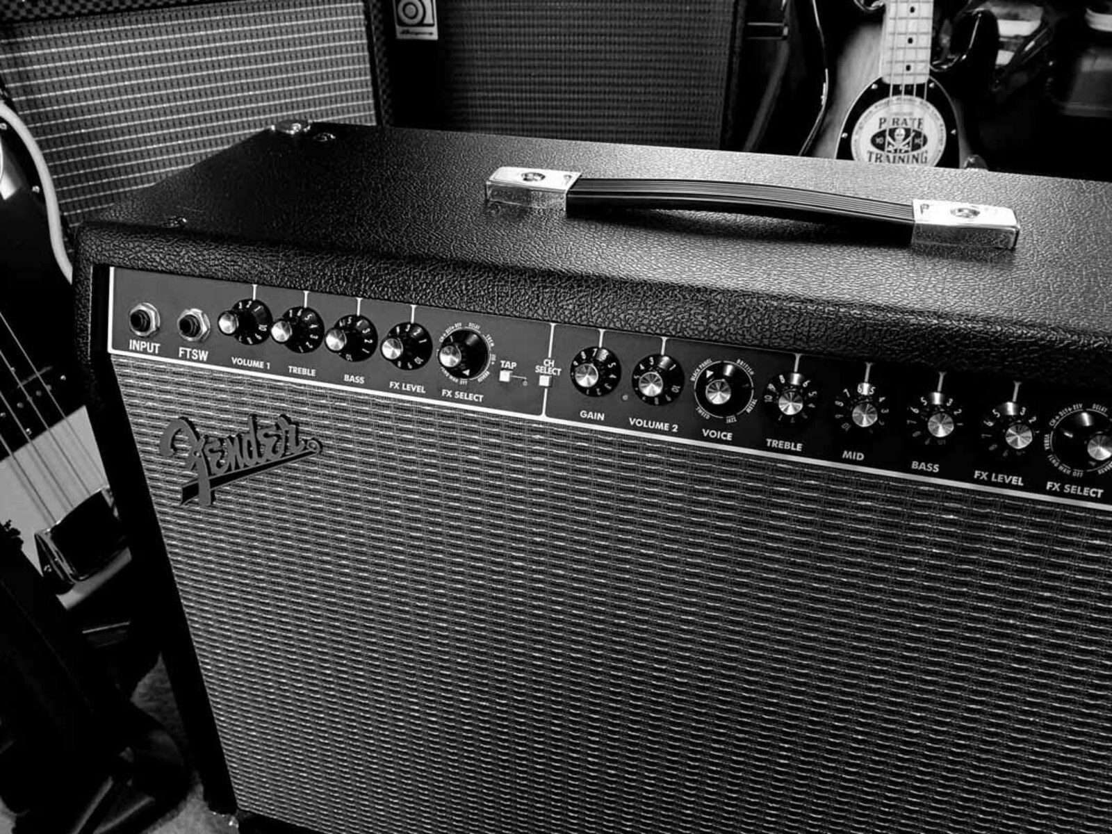 Amp Rig by jeremy_crockett featuring Fender Champion 100