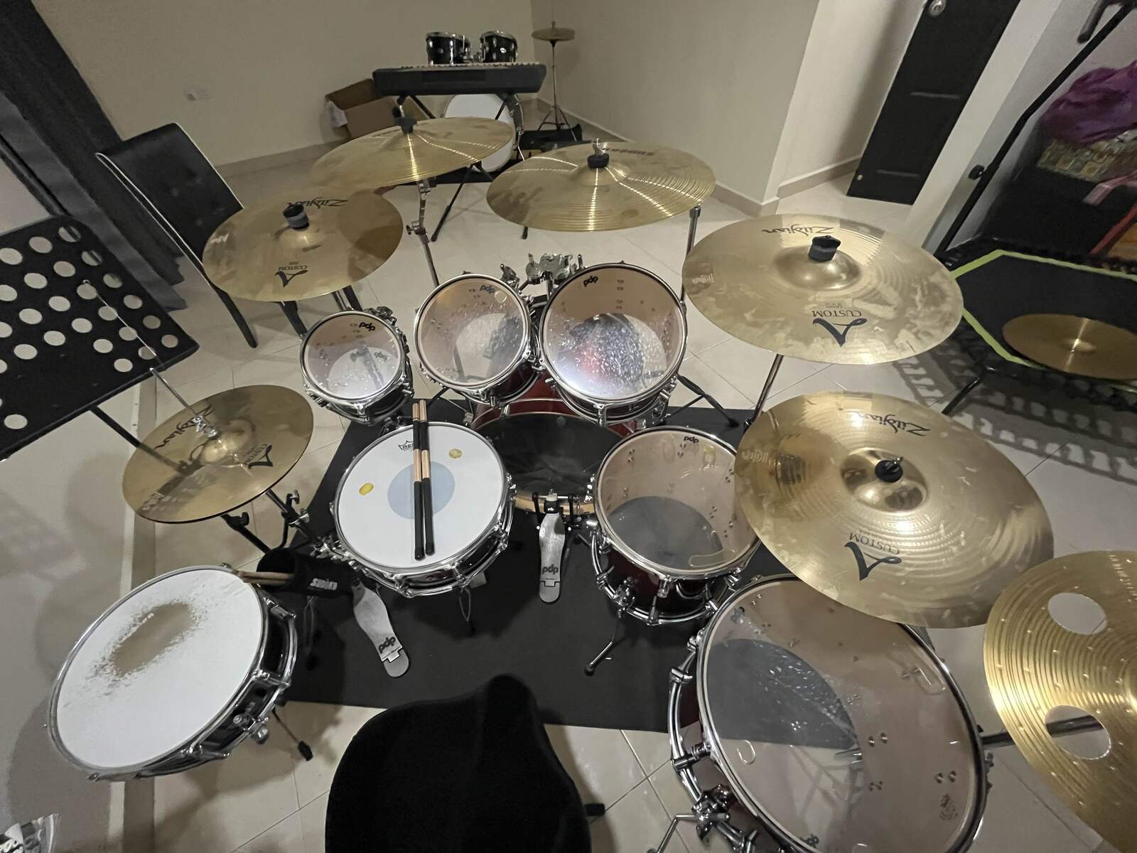 Drum Kit by adam1 featuring Zildjian A Custom Cymbal Pack