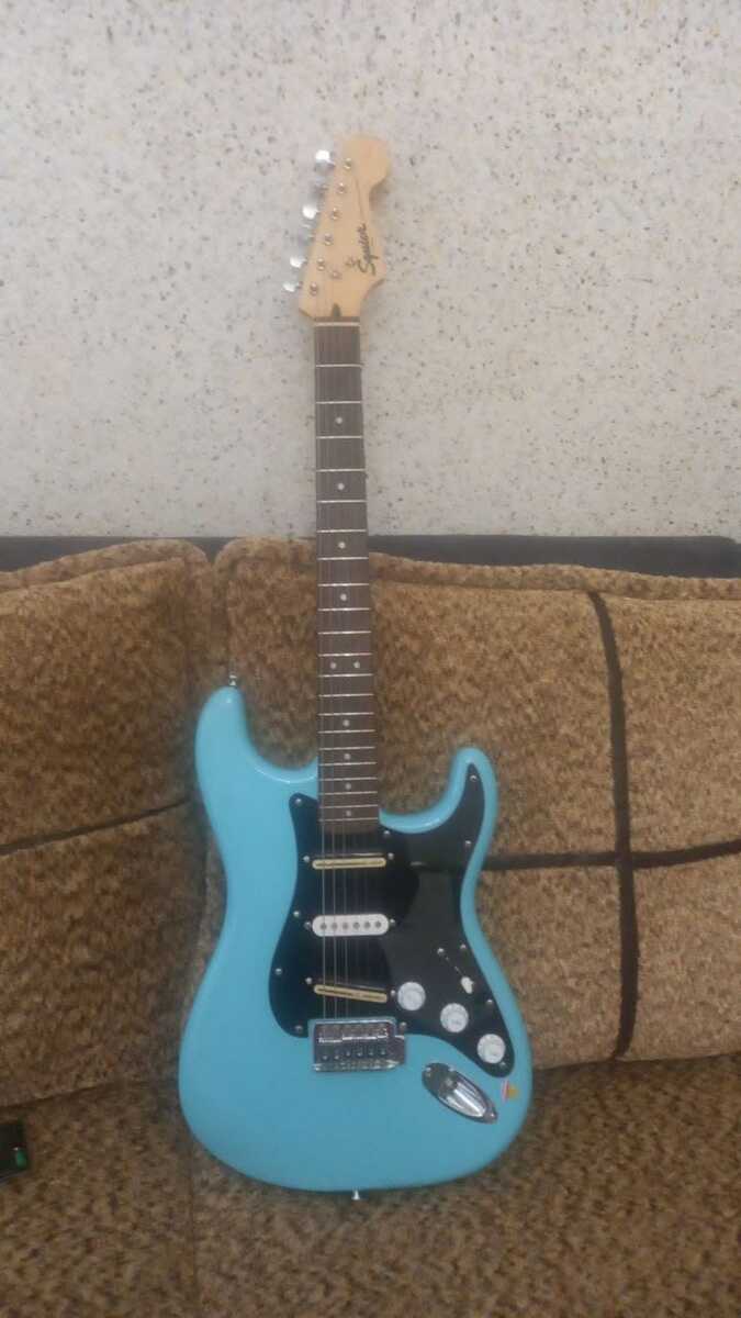 Music Gear Setup by dvfl featuring Squier Bullet Stratocaster SSS
