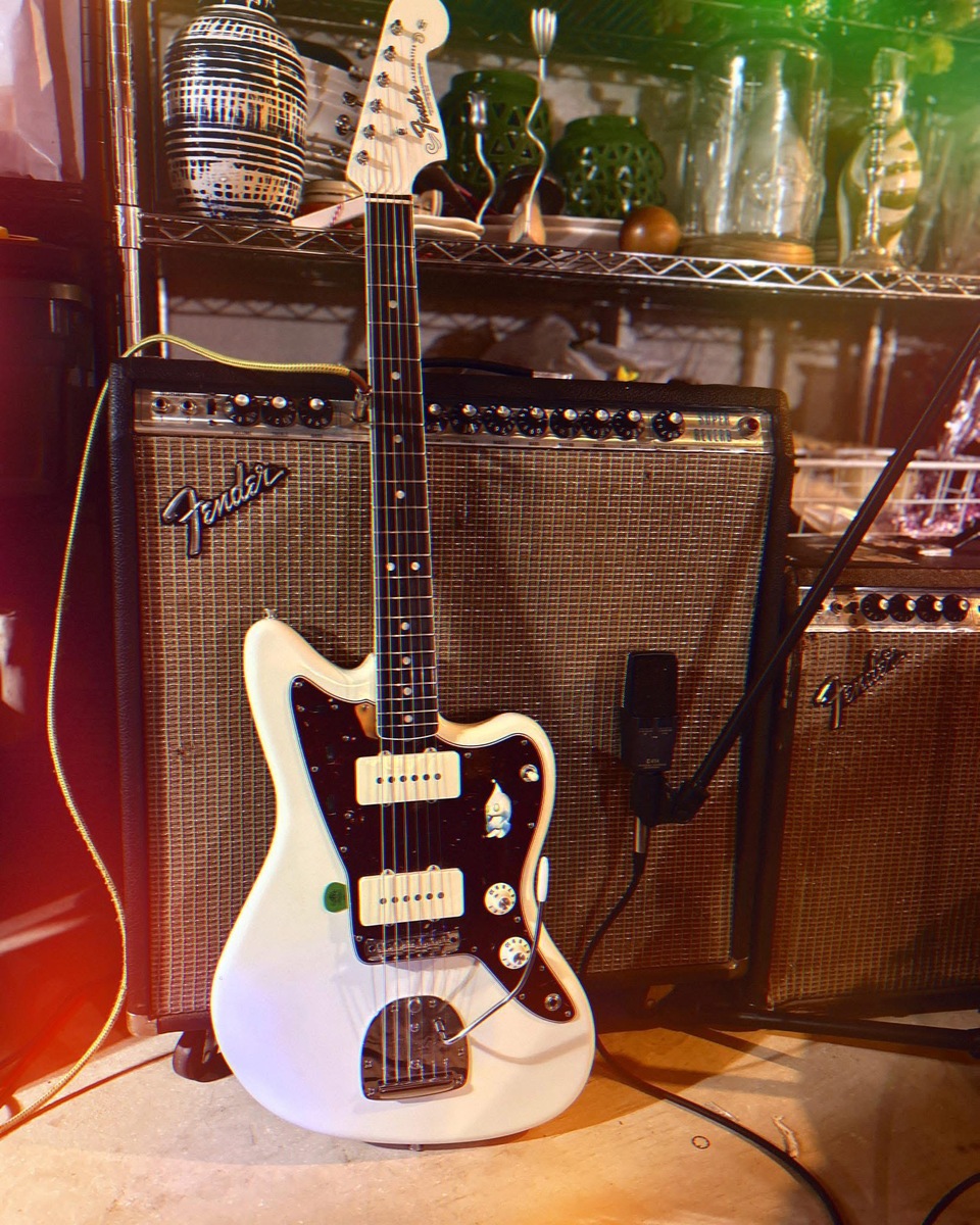 Amp Rig by thiswillhavetodo featuring Fender 'Drip Edge' Silverface Super Reverb (1968-1969)