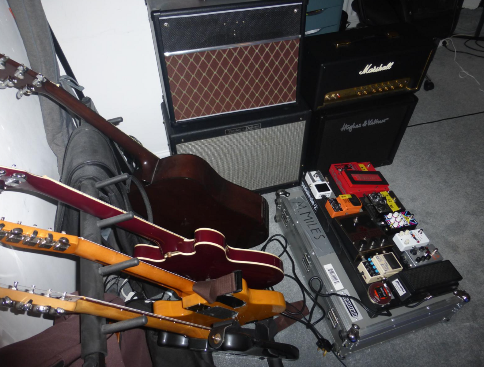 Pedalboard by fred_mile1 featuring Boss DD-7 Digital Delay, Electro-Harmonix Big Muff Pi, and Animals Pedal Push & Pull Distortion and 6 more pieces of gear