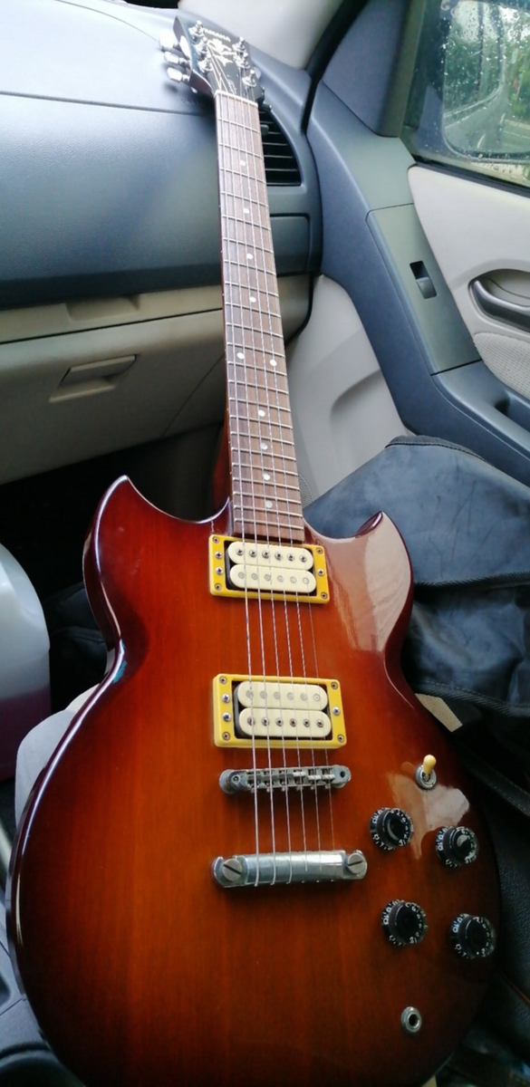 Music Gear Setup by signerhead featuring Yamaha SG200