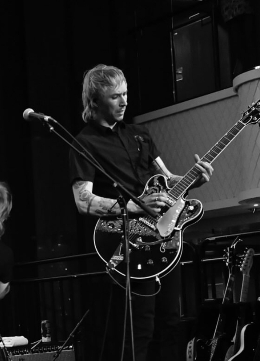 Music Gear Setup by blaketallent featuring Gretsch G6122TG Players Edition Country Gentleman Hollow Body