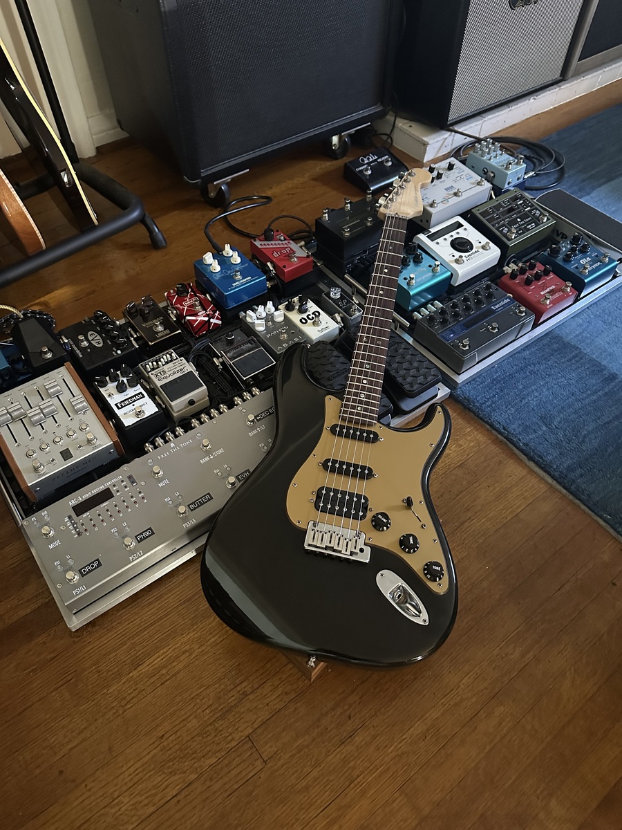 Metal Music Gear Setup by edgedancer featuring Fender American Deluxe Stratocaster HSS Electric Guitar