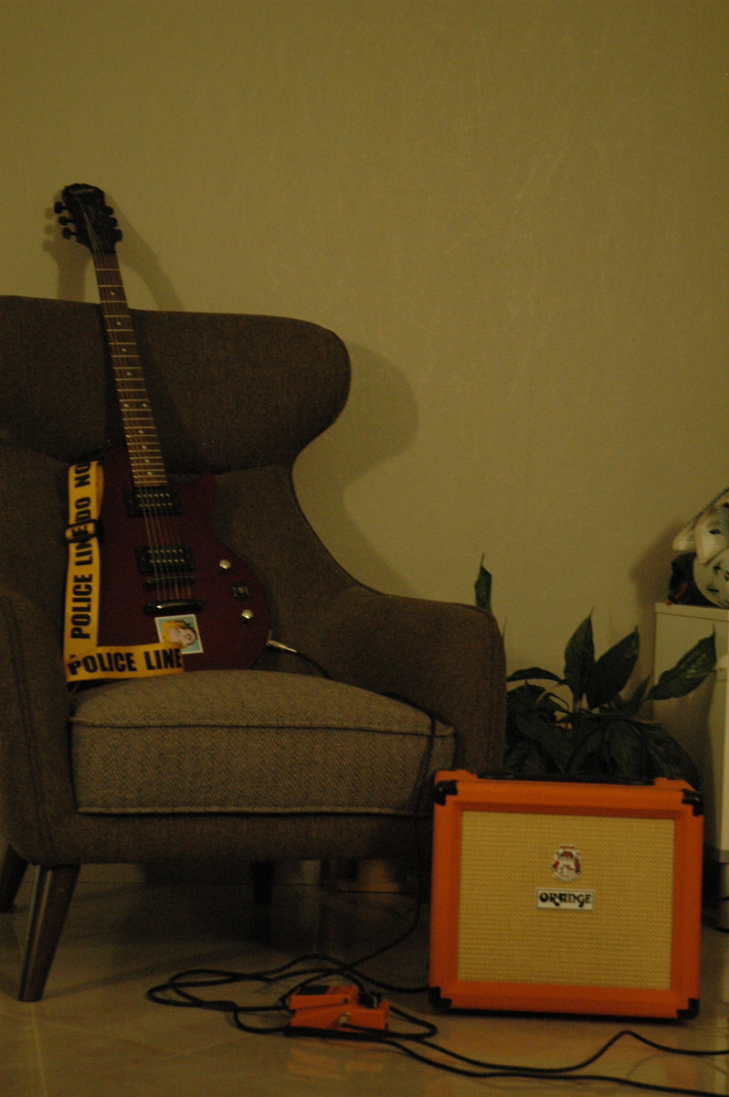 Music Gear Setup by sop2sop featuring Epiphone Les Paul Special II, Orange Crush 20, and Boss DS-1 Distortion