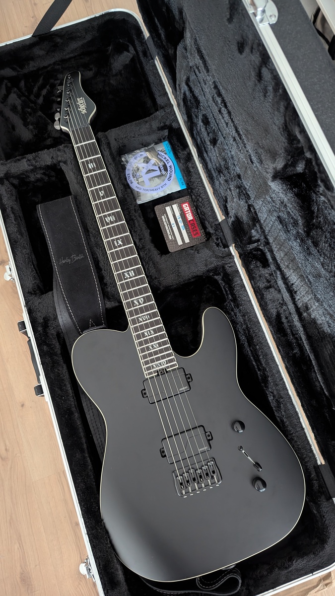 Music Gear Setup by retarded_fish featuring Schecter PT SLS Evil Twin