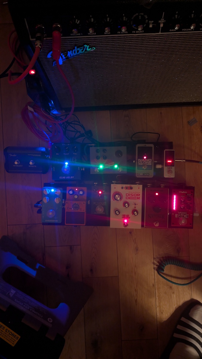 Pedalboard by bazcryan featuring Caline Time Space Echo Delay, Sonicake Warped dimension, and Electro-Harmonix Nano Clone and 7 more pieces of gear