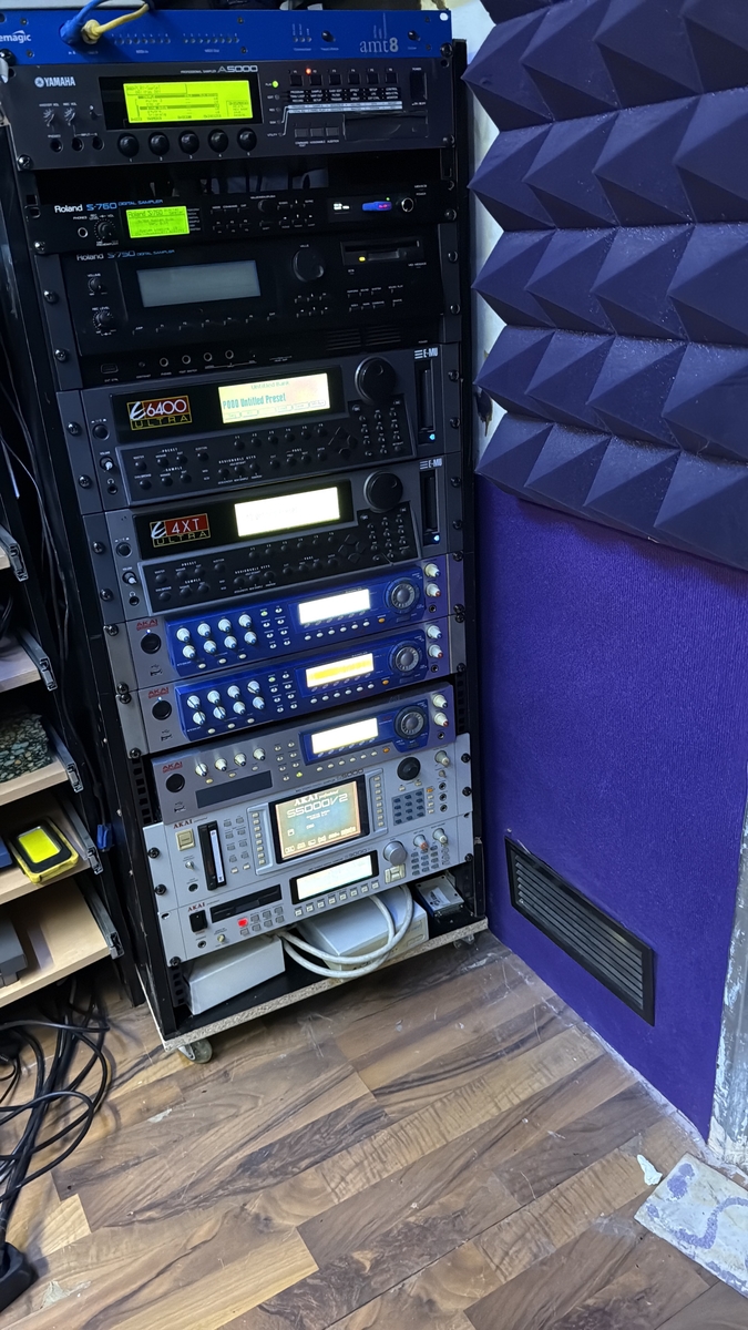 Electronic Studio Setup by rettervondunkel featuring Akai S3000XL, Akai S5000, and Akai Z4 and 6 more pieces of gear