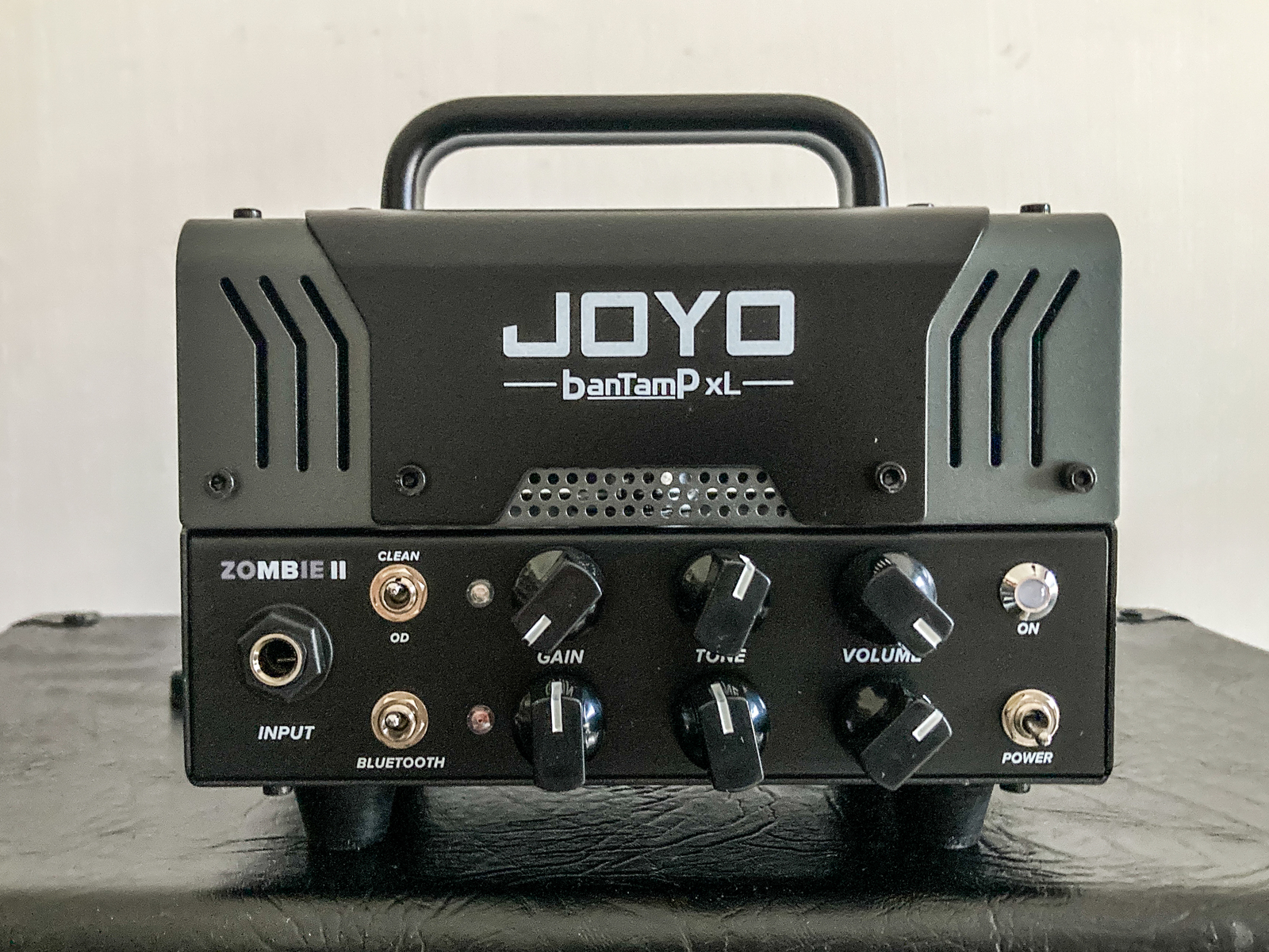 Amp Rig by alecani featuring Joyo Bantamp XL-Zombie II
