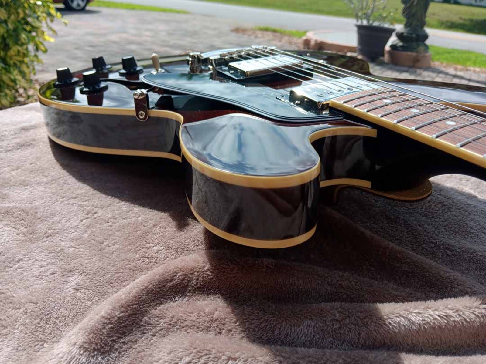 Music Gear Setup by jeremy_crockett featuring Epiphone Jim James Signature ES-335 Semi-Hollow
