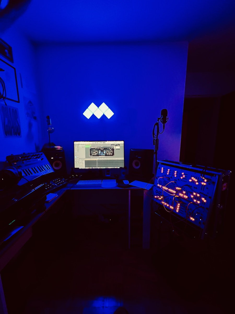 Electronic Studio Setup by 3x3cute featuring Korg Volca Keys, Korg Monologue Black, and Behringer Model D and 13 more pieces of gear