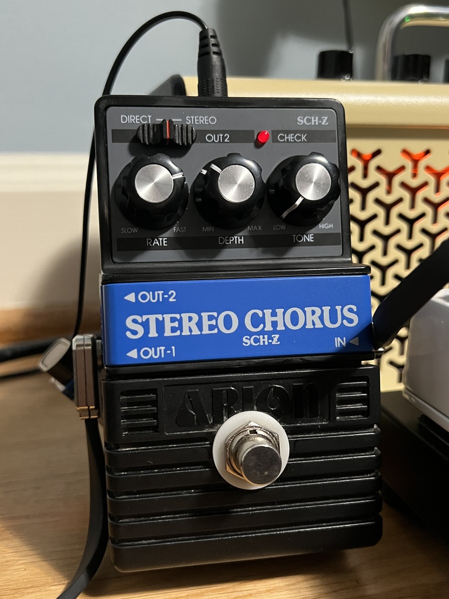 Pedalboard by sprucebringsteen featuring Arion SCH-Z Stereo Chorus