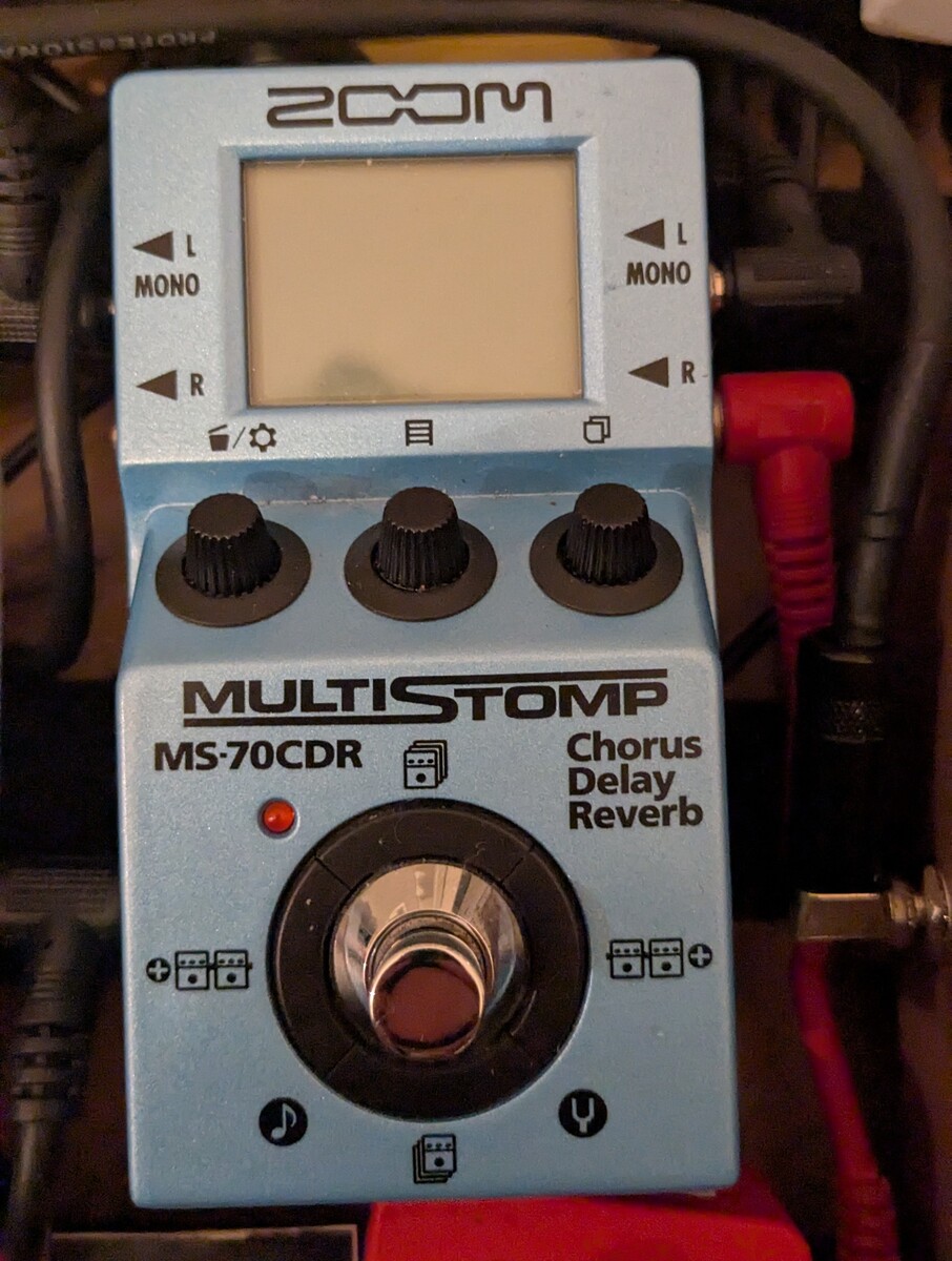 Pedalboard by fredford featuring Zoom MS-70CDR MultiStomp