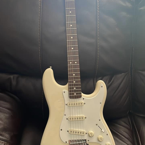 Photo of Fender “Squier Series” Standard Stratocaster (1992-1996) in a guitar