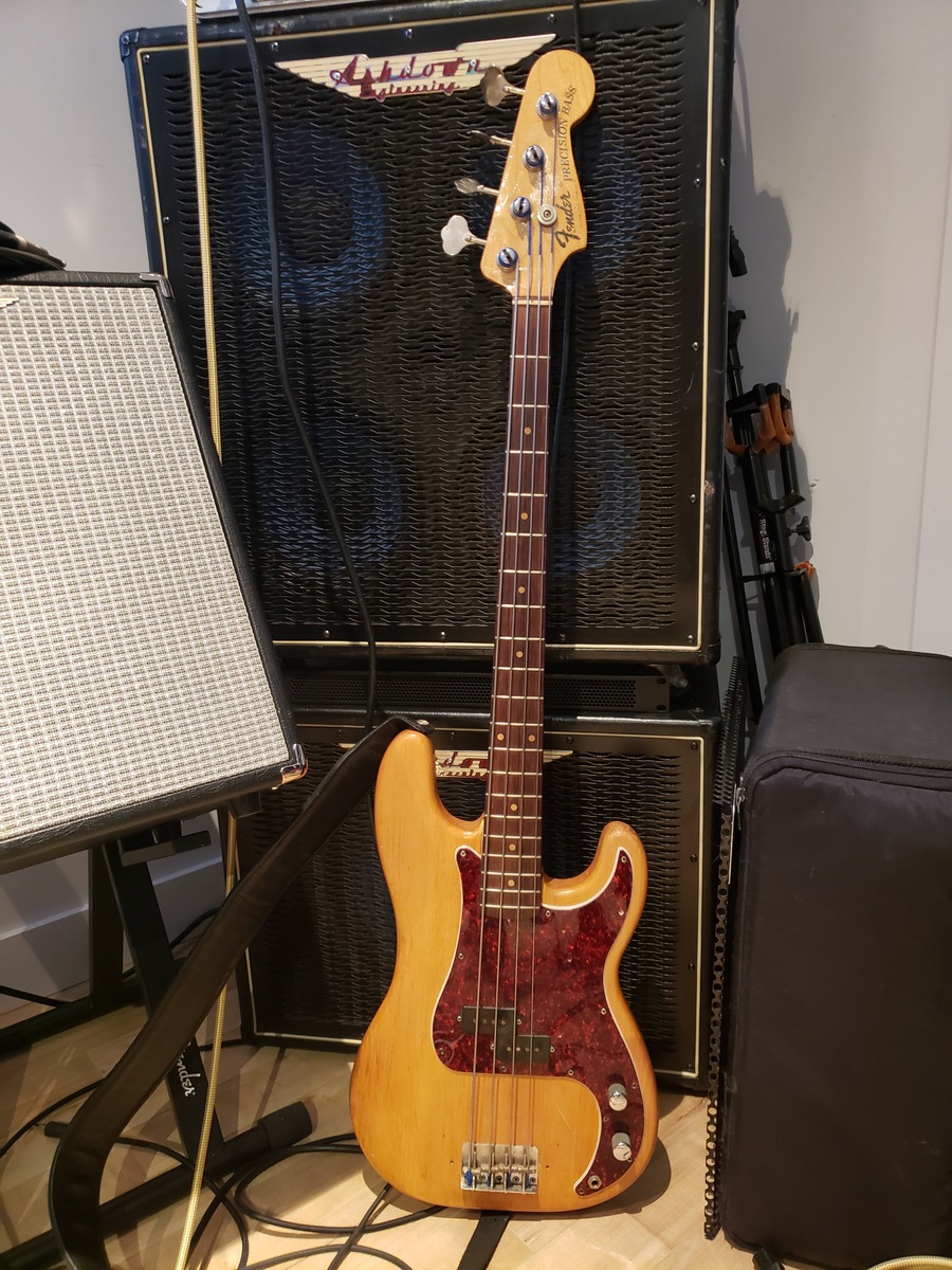 Studio Setup by shifter_bass featuring 1963 Fender Precision Bass