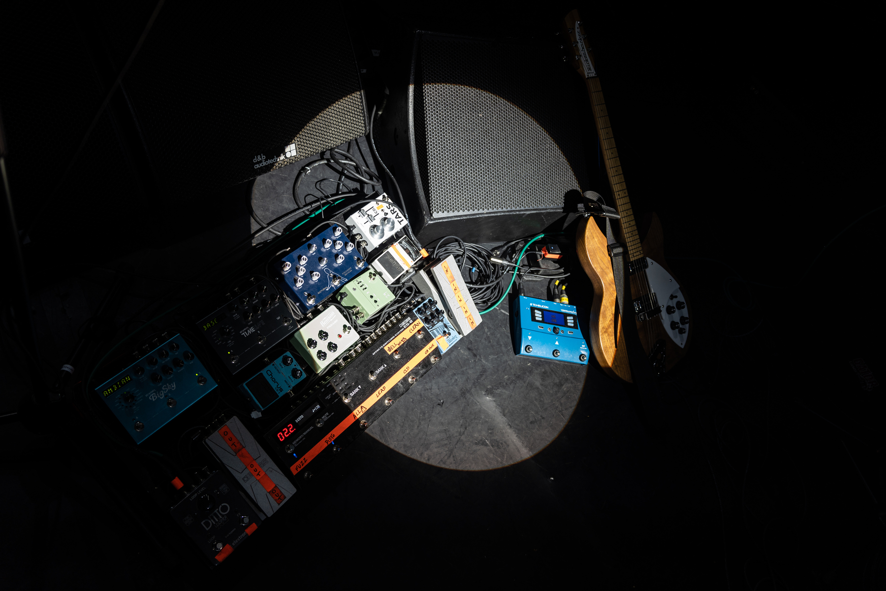 Pedalboard by yohann_bdc featuring Strymon BigSky, Strymon TimeLine, and Collision Devices Nocturnal and 12 more pieces of gear