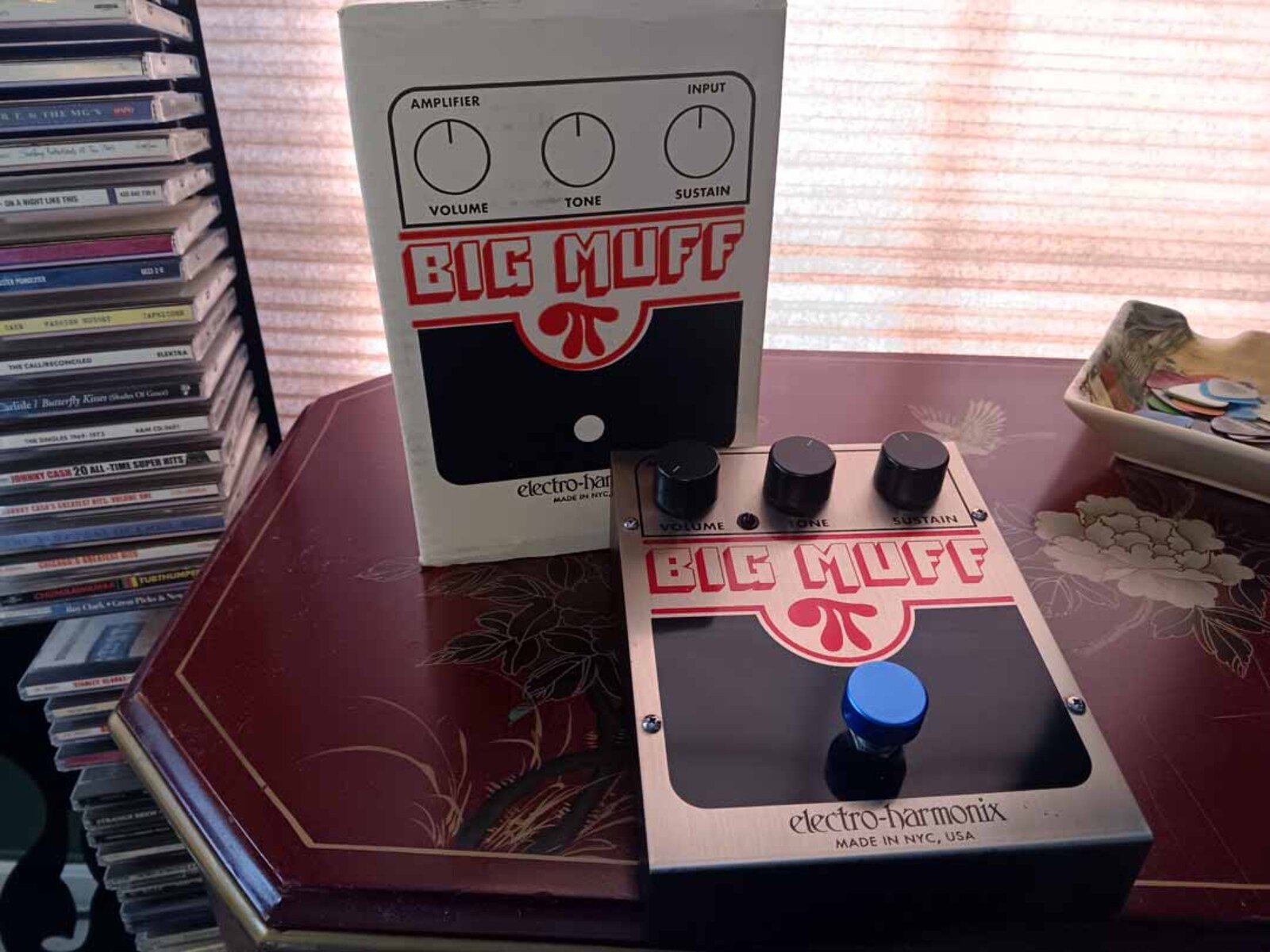 Pedalboard by jeremy_crockett featuring Electro-Harmonix Big Muff Pi