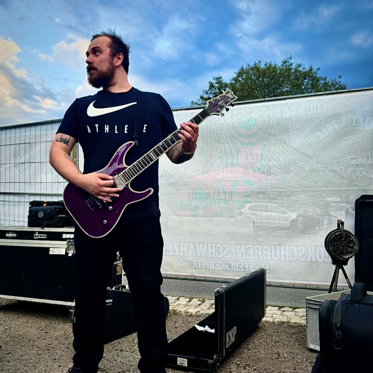Live Rig by chrisweinhardt featuring LTD H-1001