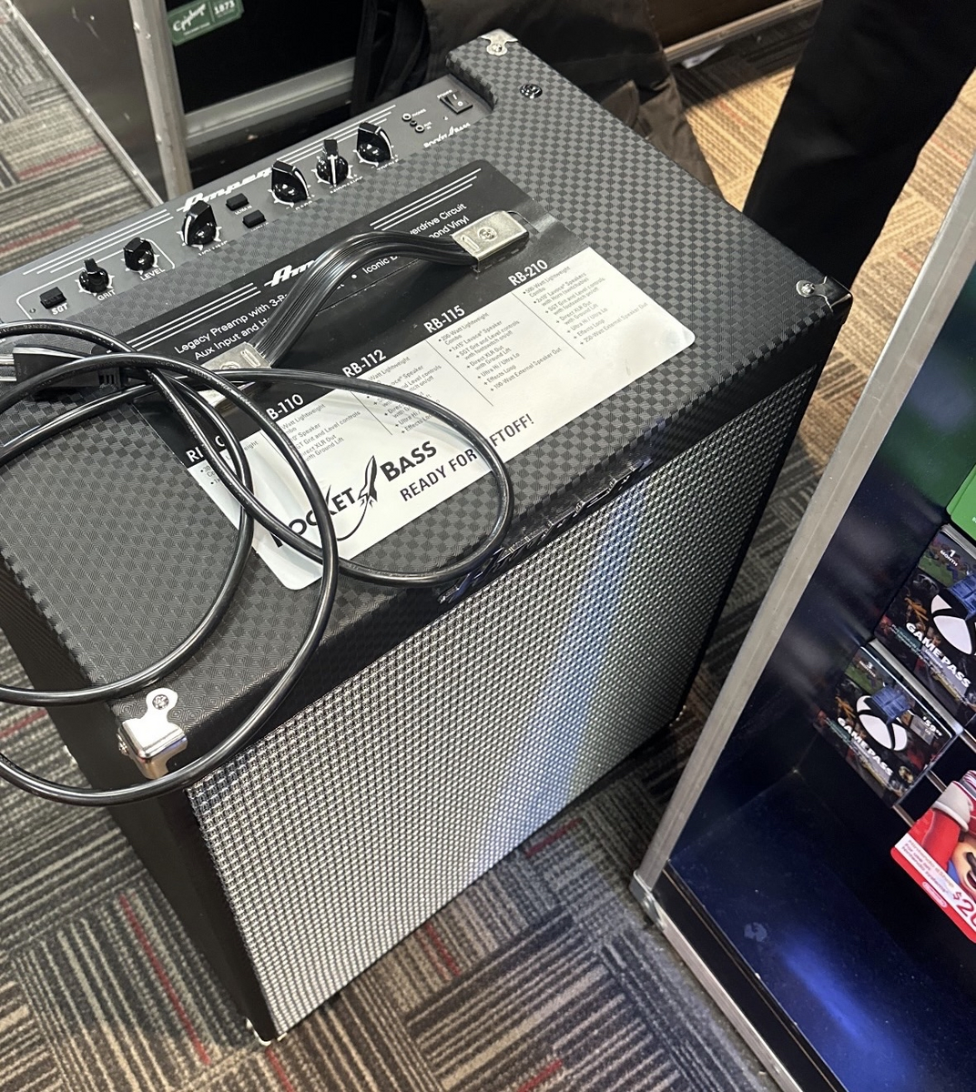 Amp Rig by martin_castro featuring Ampeg RB-210