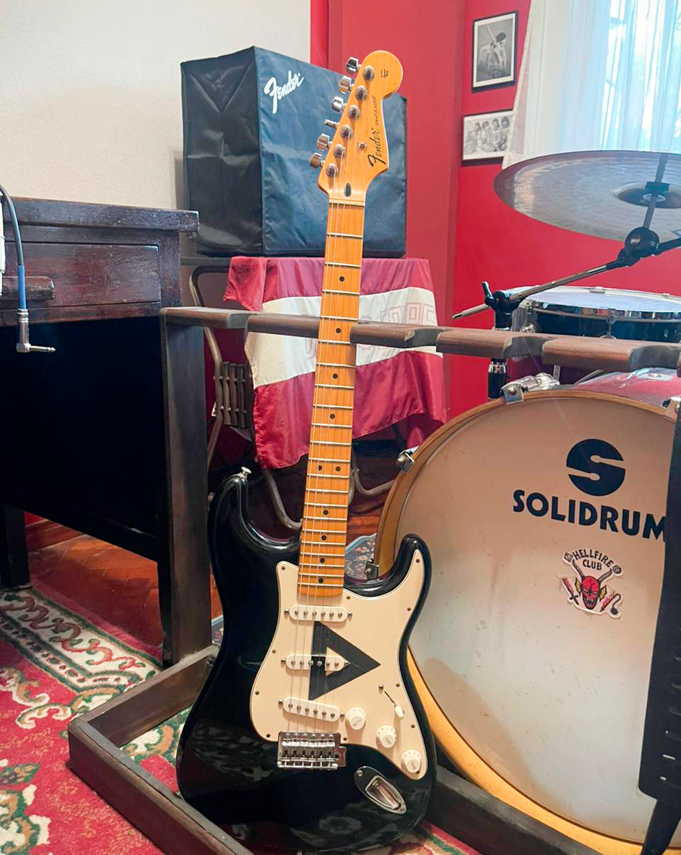 Music Gear Setup by gabzep featuring Fender Stratocaster MIM
