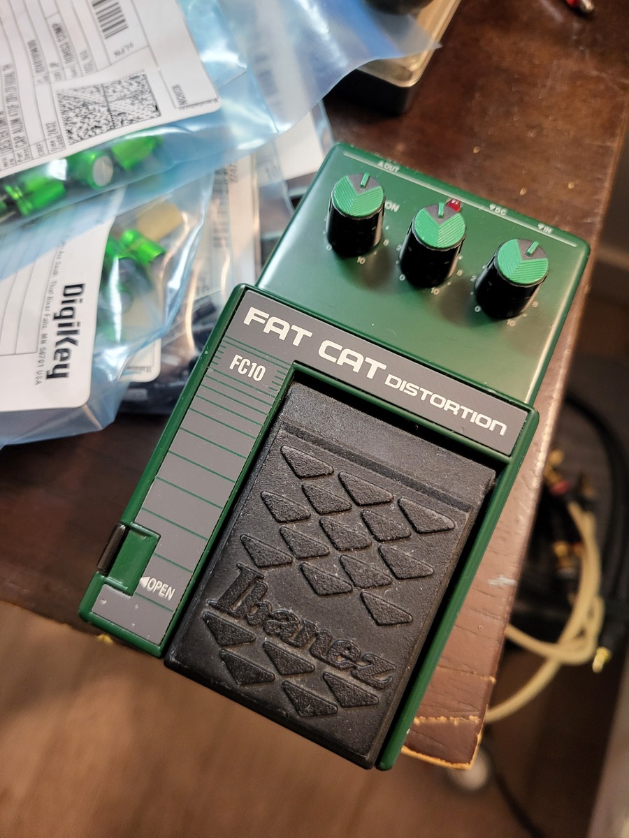 Pedalboard by jamescassidy featuring Ibanez FC10 Fat Cat Distortion