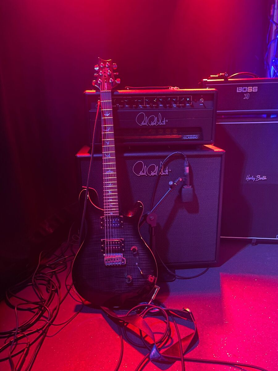 Amp Rig by turbocjj featuring PRS Custom 24 SE, PRS Archon Classic 2-Channel 50-Watt Guitar Amp Head, and PRS Archon 140-Watt 2x12" Guitar Speaker Cabinet