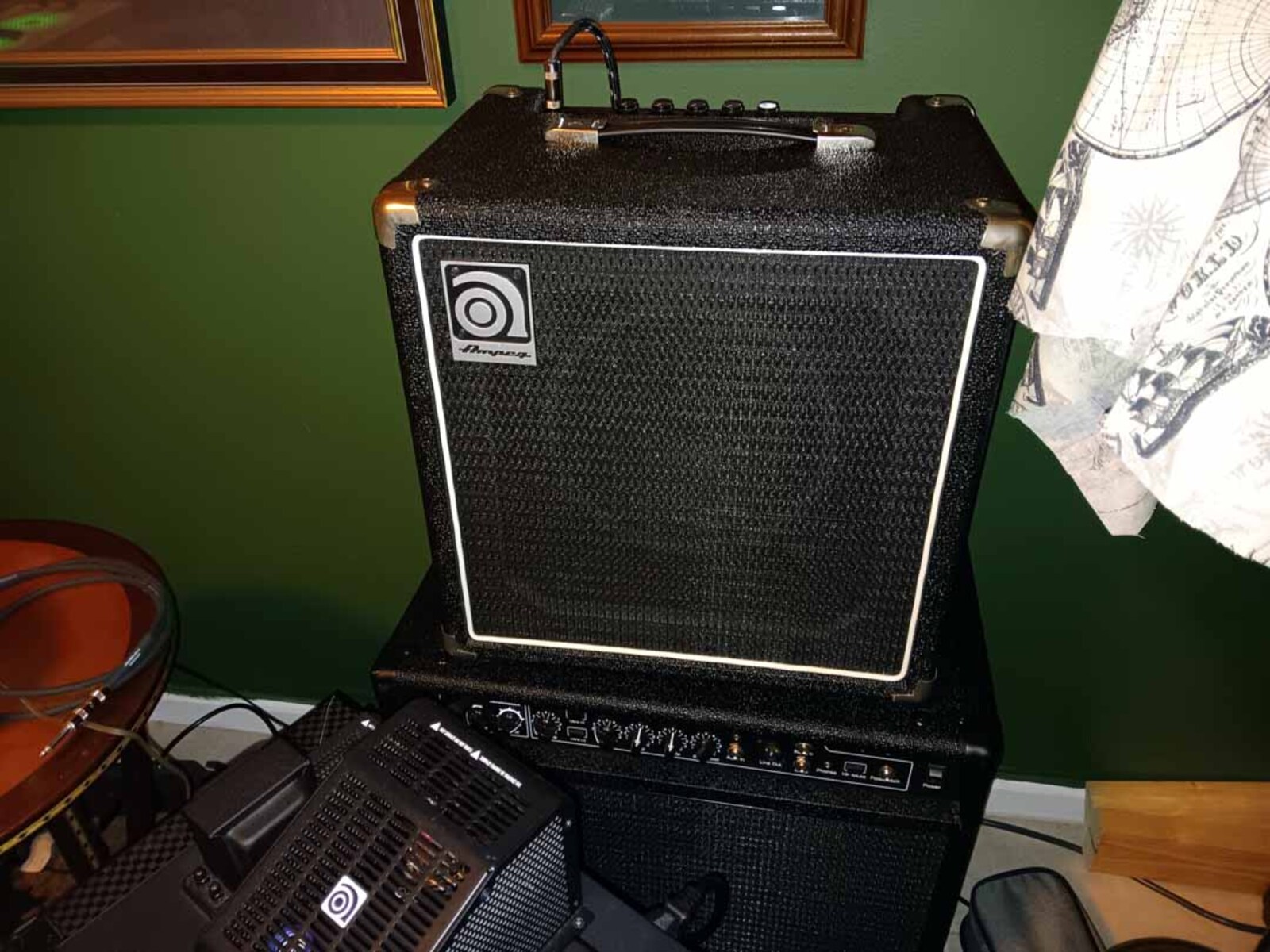 Amp Rig by jeremy_crockett featuring Ampeg BA-108