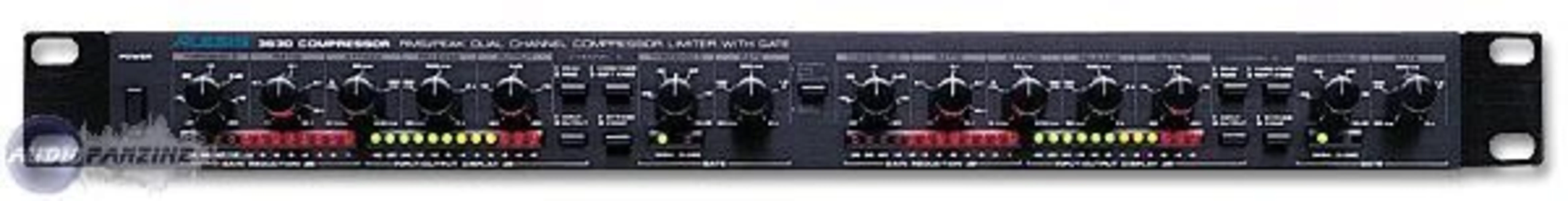 switch_music_canada_ltd's music gear photo