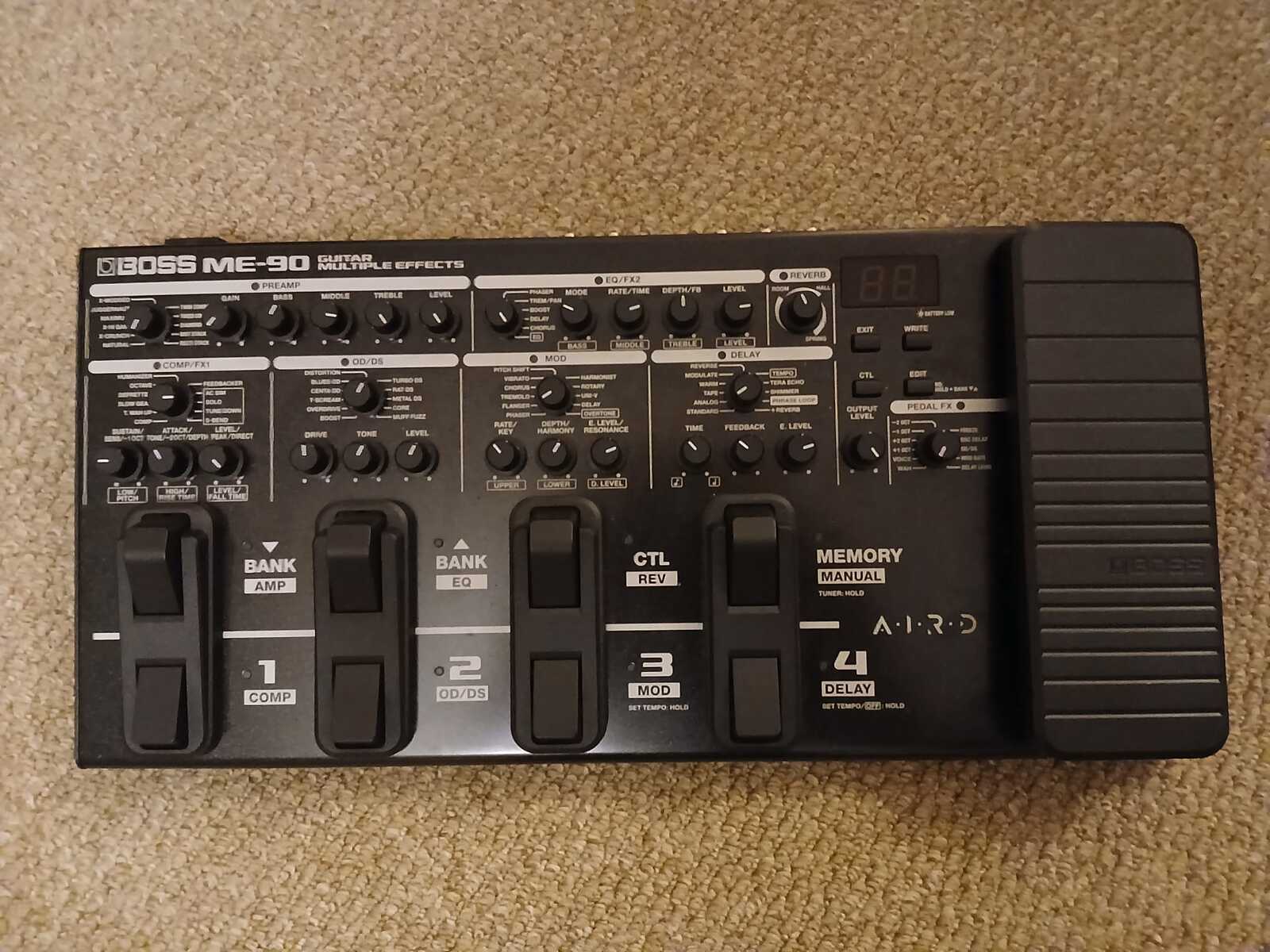 Pedalboard by hugohatcher_rtfm featuring Boss ME-90 Guitar Multiple Effects