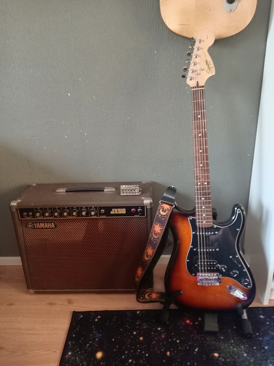 heirofthenorthernstar's music gear photo