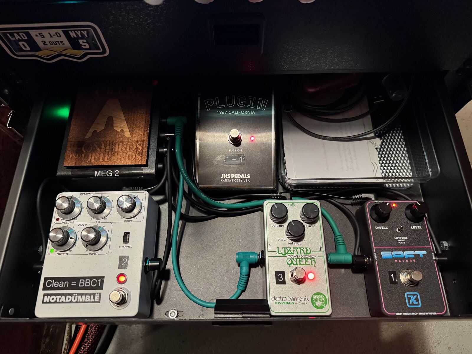JHS Pedalboard by marksamplertownsend featuring RJM Mini Effect Gizmo X, Keeley Soft Reverb, and JHS NOTADÜMBLË and 2 more pieces of gear