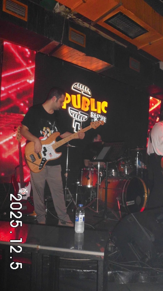 Live Rig by farukefe featuring SX Guitars SPJ Bass