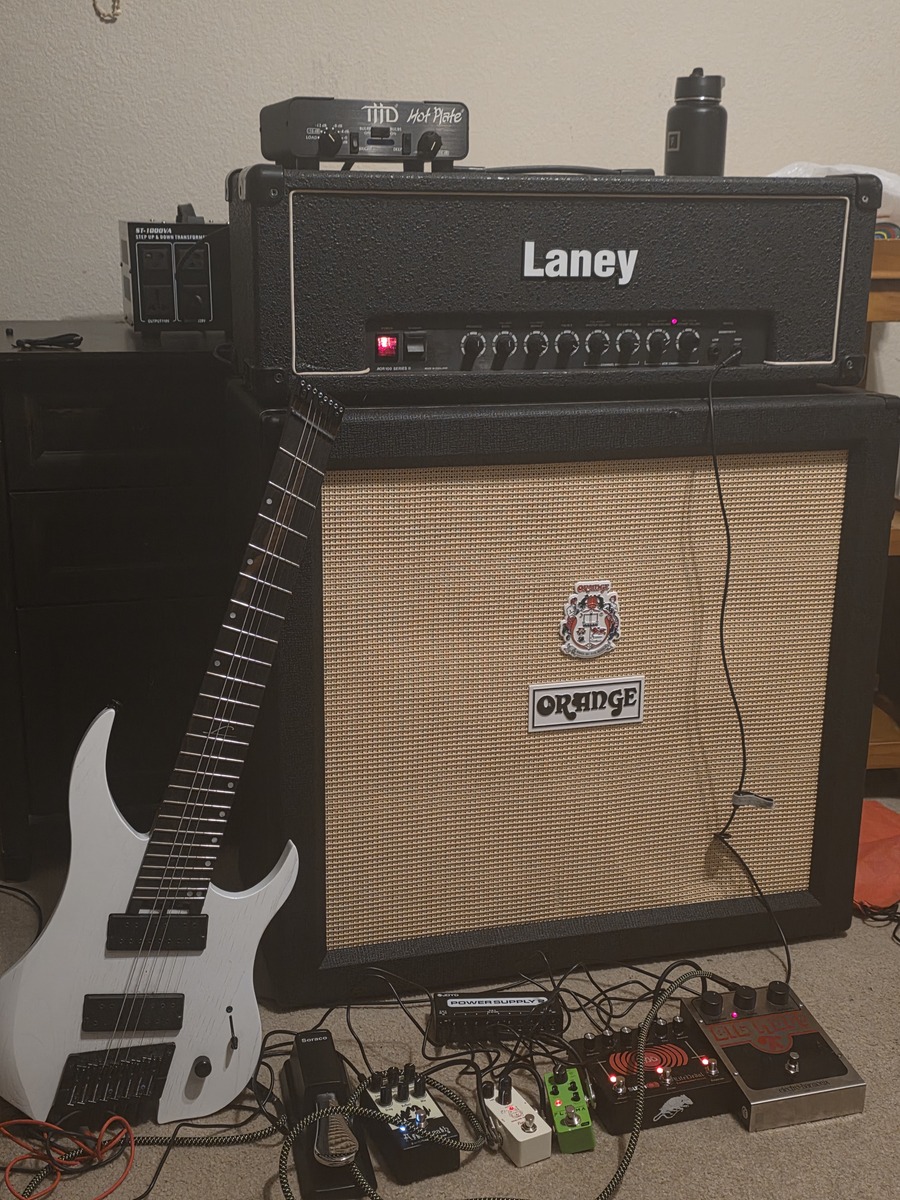 Amp Rig by derangedpoptr featuring Laney AOR Pro Tube Lead 100 Series II Head, Orange PPC 412, and EarthQuaker Devices Sunn O))) Life Pedal V3 Octave Distortion + Booster and 3 more pieces of gear