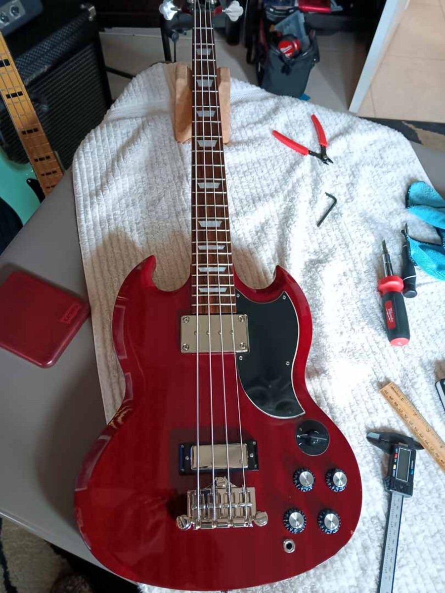 Music Gear Setup by jeremy_crockett featuring Epiphone EB-3 SG
