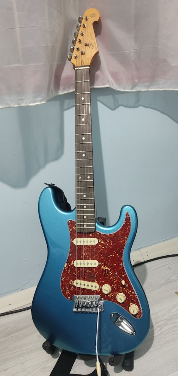 Music Gear Setup by eekturk featuring SX Guitars Stratocaster Vintage Series