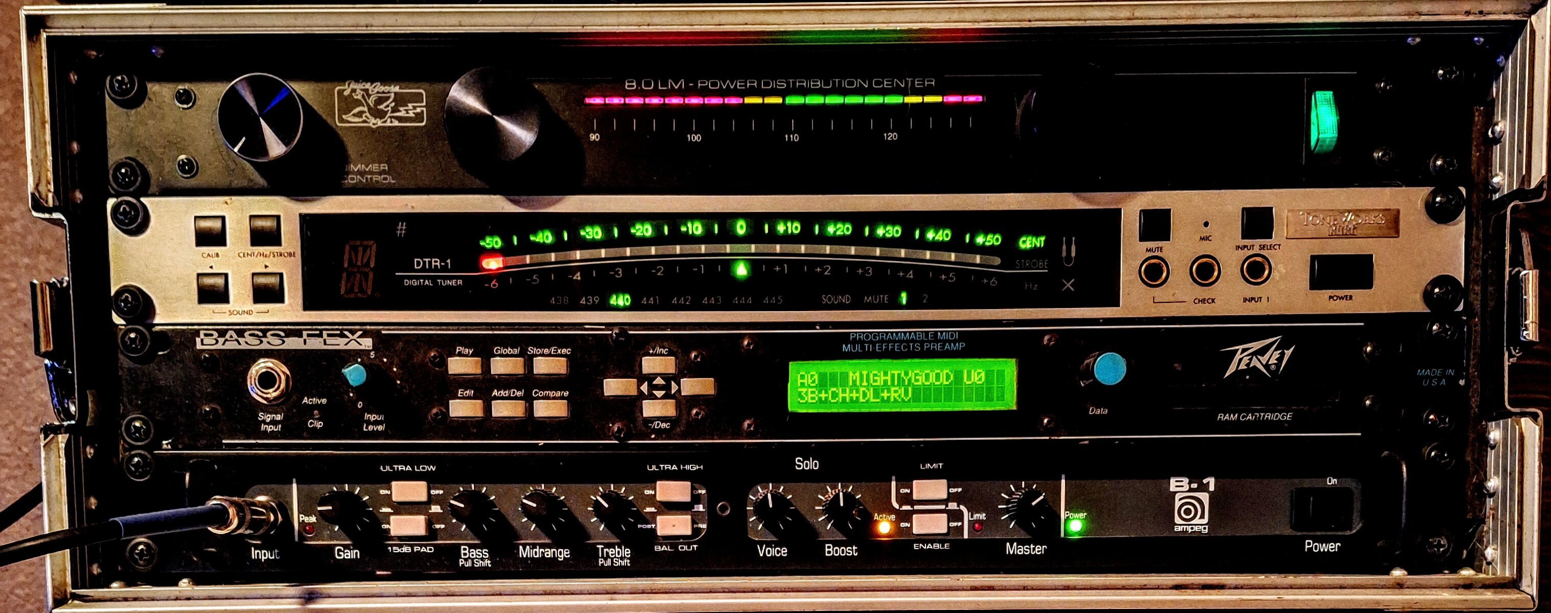 johnitals's music gear photo