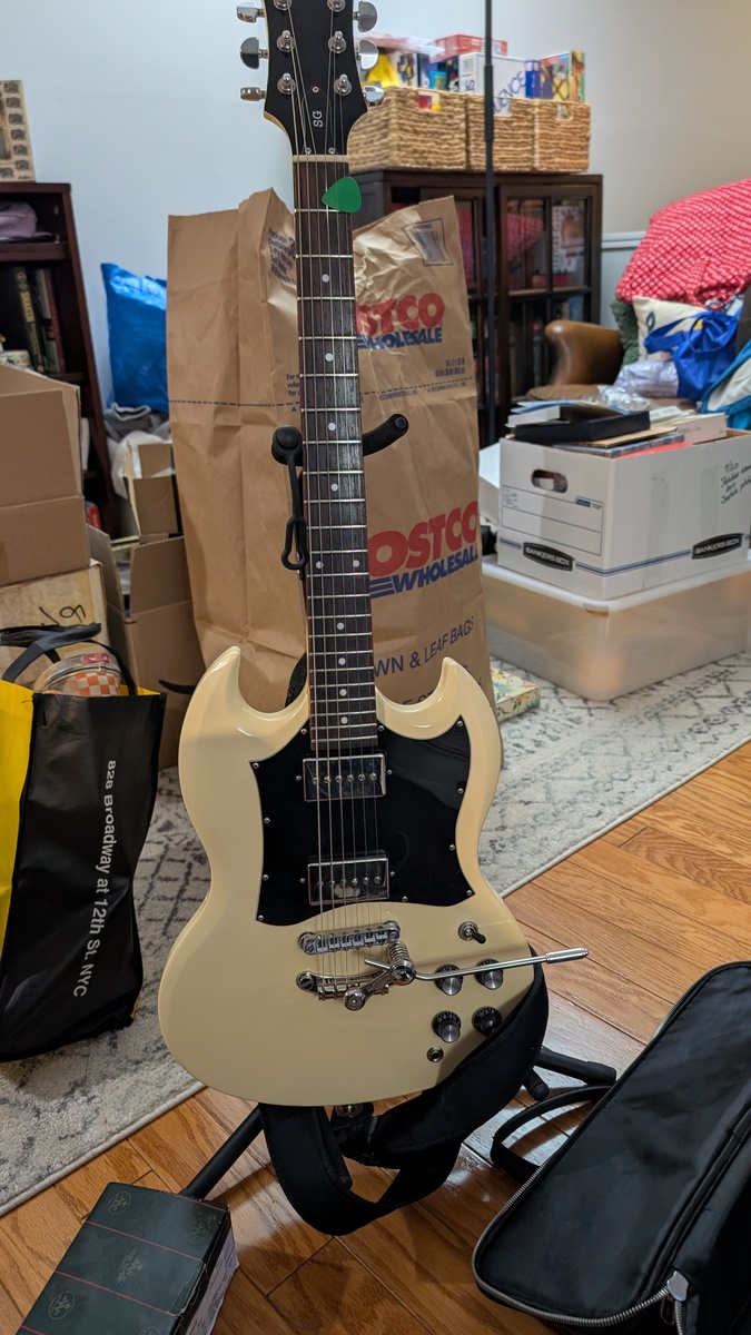 Music Gear Setup by joshua_metz_josh featuring Epiphone G-310, Duesenberg Les Trem II, and Seymour Duncan P90 Phat Cat Pickups