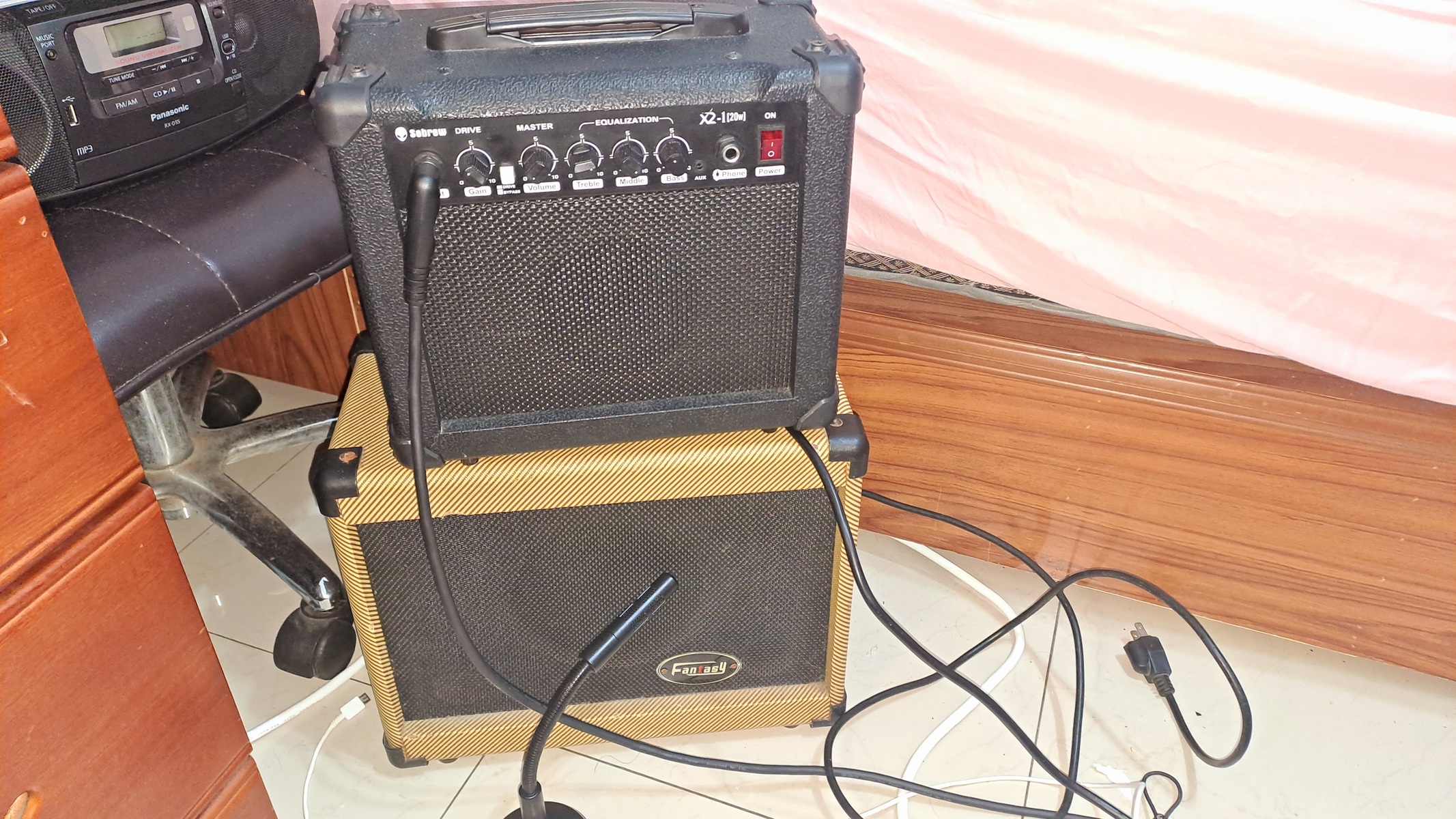 carlyjam's music gear photo